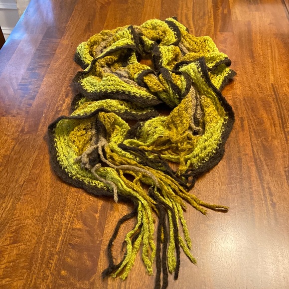 Echo Accessories - EUC Anthropologie Echo Ruffled Fringe Knit Scarf Green Brown